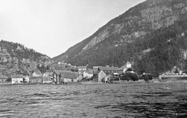 Evanger sentrum før brannen i 1923