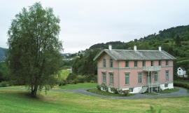 Ole Bull's villa, Valestrand
