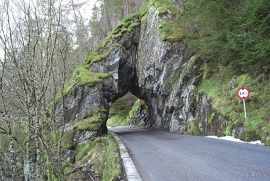 The road Stamnes-Eidslandet