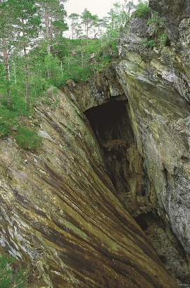 Main mine shaft in Valaheigruva mine. 